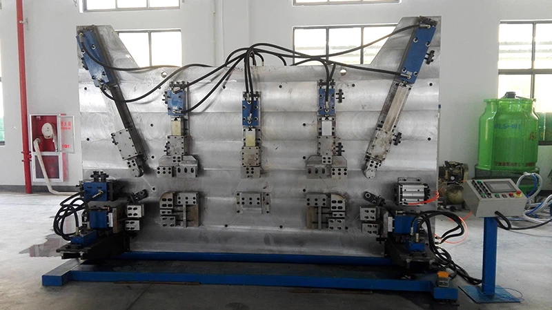 Stabilizer Bar Molding Machine
